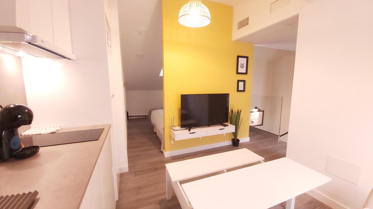 Del Parque Flats Urban Leilighet Málaga Eksteriør bilde
