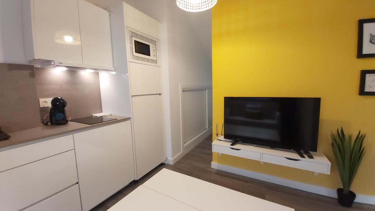 Del Parque Flats Urban Leilighet Málaga Eksteriør bilde