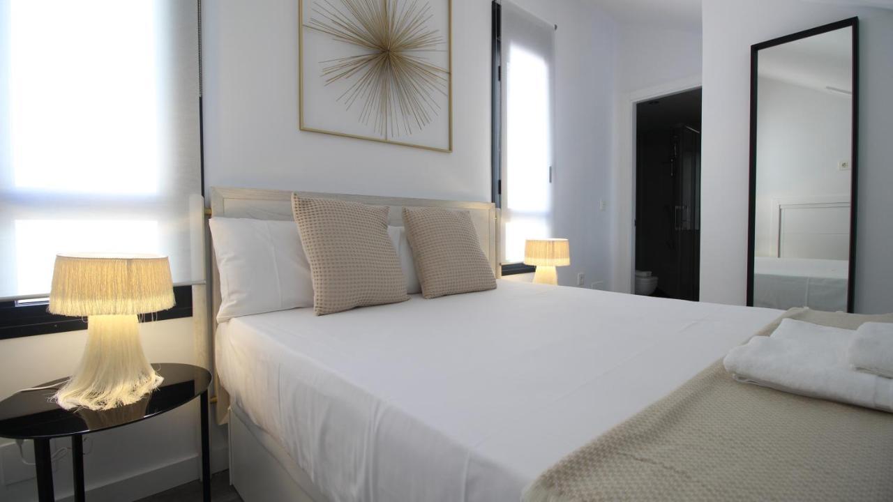 Del Parque Flats Urban Leilighet Málaga Eksteriør bilde